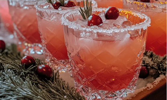 Snow Pineapple Punch – Tropical Perfection