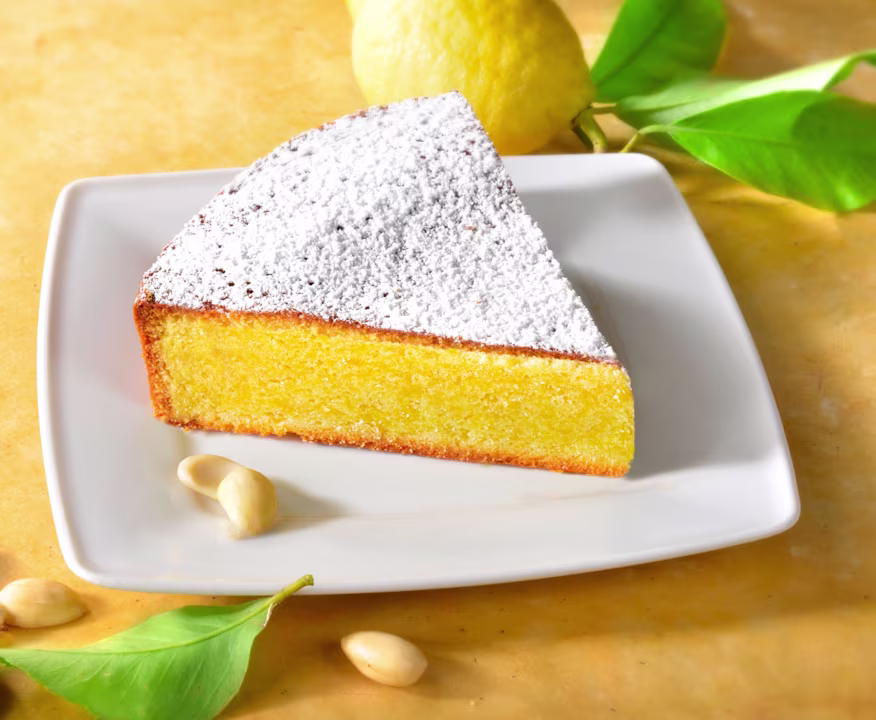 The Ultimate Guide to Low-Sugar & Keto Cakes: Flavor Without the Spike