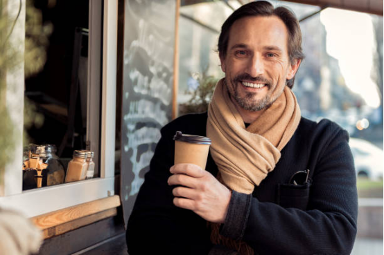 The Ultimate Coffee Lifestyle Guide: Global Memories, Habits, and Navigating Withdrawal